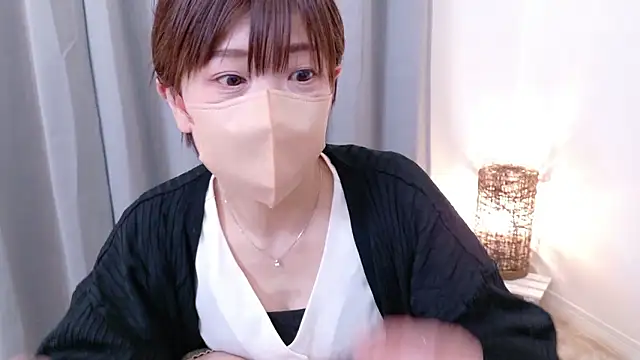 Risa 06 online show from 12.21.25