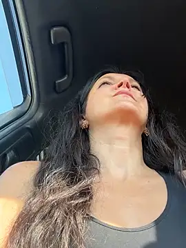 Snapshot of -OLYA- chatting on 10.17.25 -OLYA- online show from 10.17.25