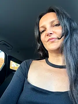 Snapshot of -OLYA- chatting on 11.03.25 -OLYA- online show from 11.03.25