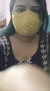 Snapshot of Dr_Chhaya chatting on 03.18.25 Dr Chhaya online show from 03.18.25