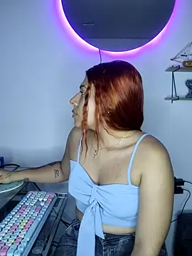 Snapshot of Caro_kitty- chatting on 02.27.25 Caro kitty- online show from 02.27.25