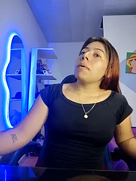 Snapshot of Caro_kitty- chatting on 09.17.25 Caro kitty- online show from 09.17.25