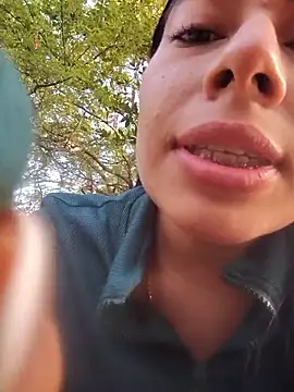 Snapshot of Caro_kitty- chatting on 10.28.25 Caro kitty- online show from 10.28.25