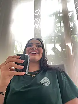 mallie quinn online show from 12.12.24