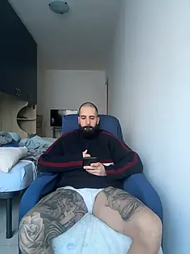 Snapshot of Gioeltoro89 chatting on 03.16.26 Gioeltoro89 online show from 03.16.26