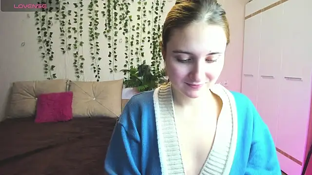 Miss Elsa  online show from 12.01.25