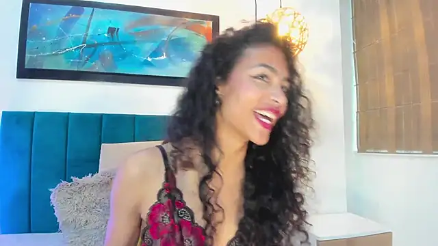 AntonellaHall  online show from 03.04.25