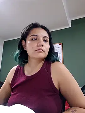 gigiqueen 18 online show from 03.19.26