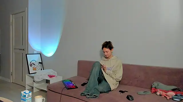 EllaSky xoxo online show from 02.05.25