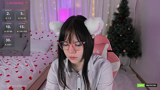 ClaireFaers  online show from 12.12.24