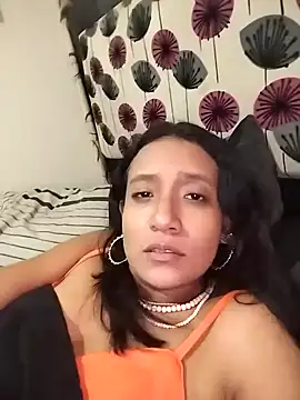 Snapshot of cami_victoria chatting on 12.06.24 cami victoria online show from 12.06.24