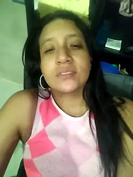 Snapshot of cami_victoria chatting on 03.03.26 cami victoria online show from 03.03.26