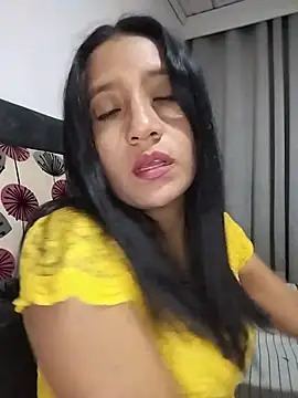 Snapshot of cami_victoria chatting on 06.09.26 cami victoria online show from 06.09.26