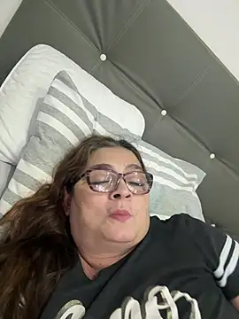 AntonellaAlondra4 online show from 02.11.26