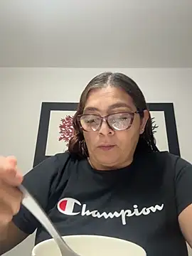 AntonellaAlondra4 online show from 04.20.26