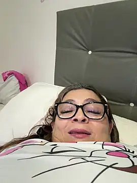 AntonellaAlondra4 online show from 06.02.26