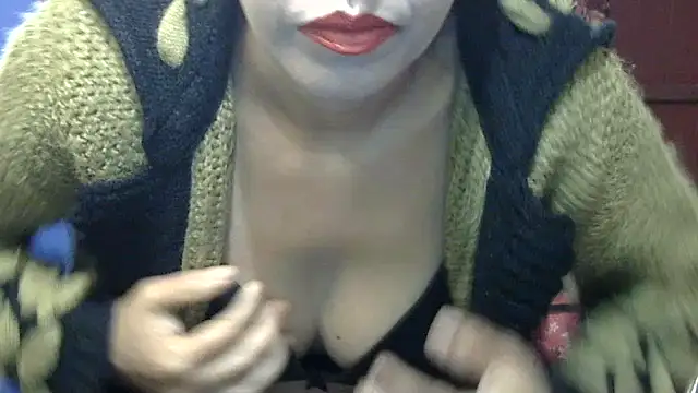 Snapshot of Pramila_Manish chatting on 12.05.25 Pramila Manish online show from 12.05.25