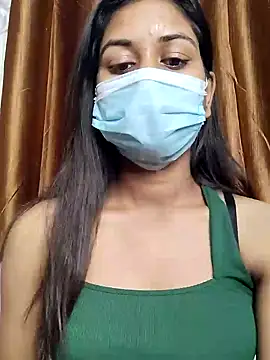 its sophiaa online show from 12.28.24