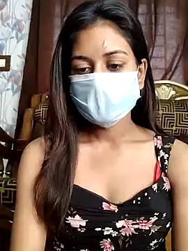 its sophiaa online show from 01.30.25