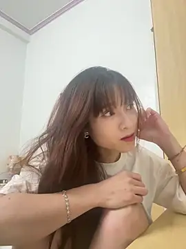 Snapshot of doanlogach chatting on 10.04.25 doanlogach online show from 10.04.25