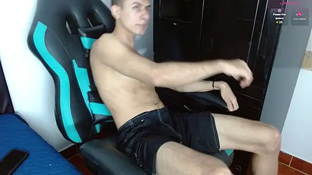 hots boygg online show from 02.24.26