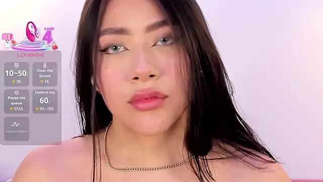 nicolle pierce online show from 12.19.25