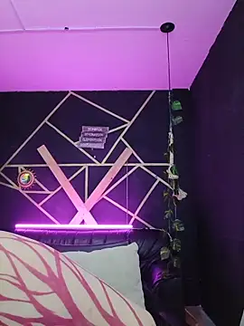 Gelena Black online show from 11.20.25