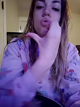 KSwonderland6 online show from 02.14.25