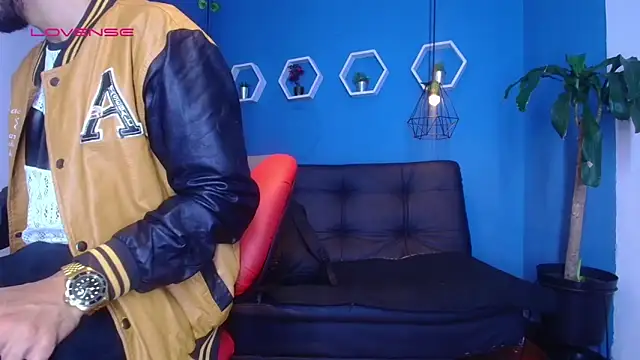 Snapshot of jhon_ath chatting on 10.17.25 jhon ath online show from 10.17.25