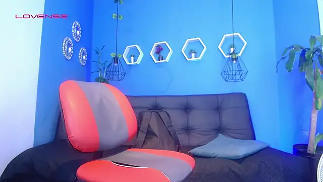 Snapshot of jhon_ath chatting on 11.23.25 jhon ath online show from 11.23.25