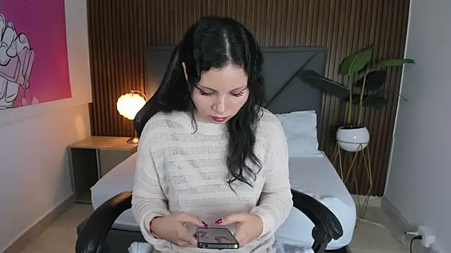 Snapshot of dulce_natyy chatting on 02.05.25 dulce natyy online show from 02.05.25