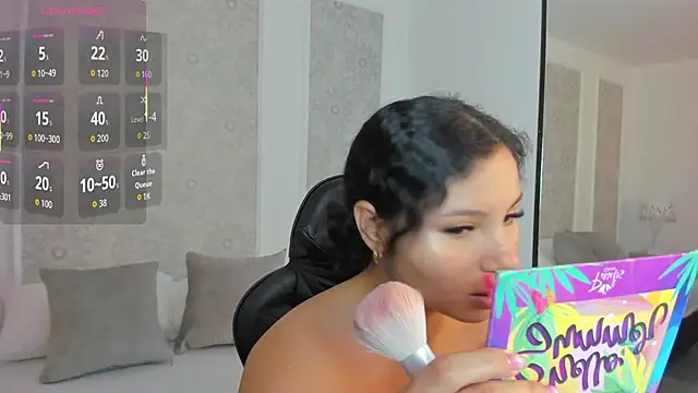 Snapshot of dulce_natyy chatting on 11.22.25 dulce natyy online show from 11.22.25