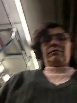 MireyaTorresGu online show from 01.12.26