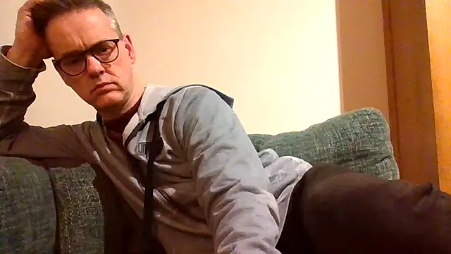 Snapshot of Hectorthyssen1 chatting on 01.02.25 Hectorthyssen1 online show from 01.02.25