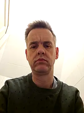 Snapshot of Hectorthyssen1 chatting on 01.09.25 Hectorthyssen1 online show from 01.09.25