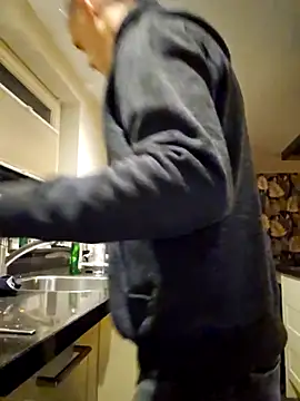 Snapshot of Hectorthyssen1 chatting on 02.07.25 Hectorthyssen1 online show from 02.07.25