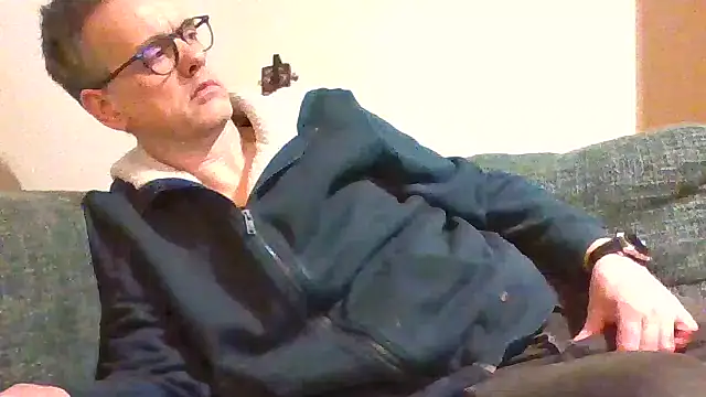 Snapshot of Hectorthyssen1 chatting on 03.03.25 Hectorthyssen1 online show from 03.03.25