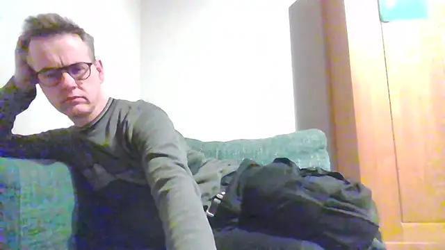 Snapshot of Hectorthyssen1 chatting on 03.06.25 Hectorthyssen1 online show from 03.06.25