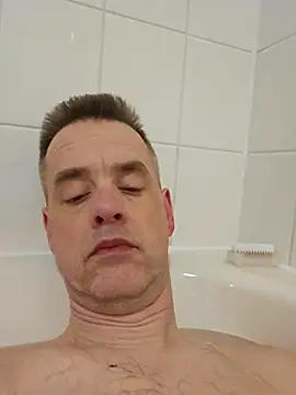 Snapshot of Hectorthyssen1 chatting on 03.14.25 Hectorthyssen1 online show from 03.14.25