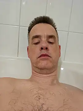 Snapshot of Hectorthyssen1 chatting on 03.22.25 Hectorthyssen1 online show from 03.22.25