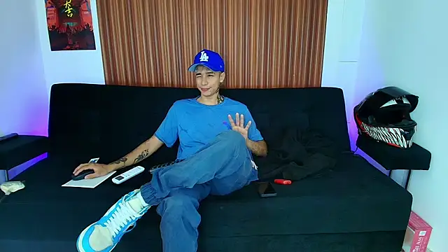 Snapshot of Zacktk7 chatting on 03.14.25 Zacktk7 online show from 03.14.25