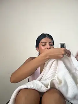 Baby Niels online show from 12.16.25