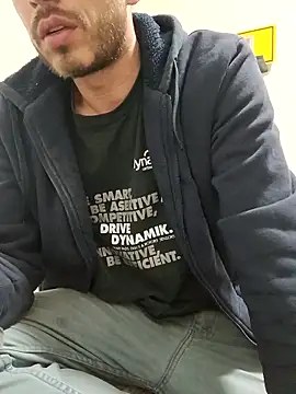 jhonyhot9292 online show from 12.20.25