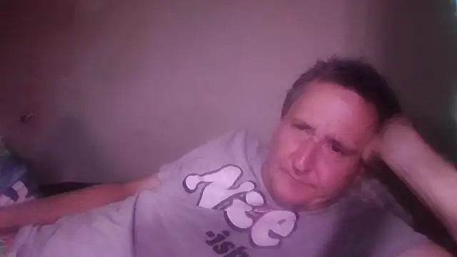 Snapshot of George48 chatting on 11.27.25 George48 online show from 11.27.25