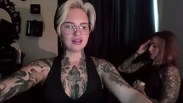 Snapshot of Alexandersonxo chatting on 10.12.25 Alexandersonxo online show from 10.12.25