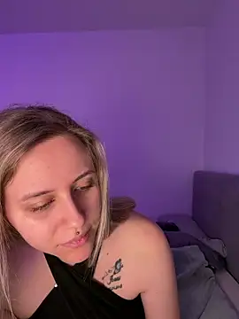 lunawolf21 online show from 03.02.26