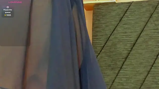 vivianne scott online show from 01.15.25