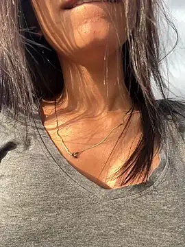 Snapshot of Lolitacooper chatting on 01.09.25 Lolitacooper online show from 01.09.25