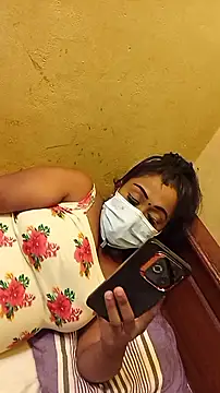 Snapshot of sexyal chatting on 10.21.25 sexyal online show from 10.21.25