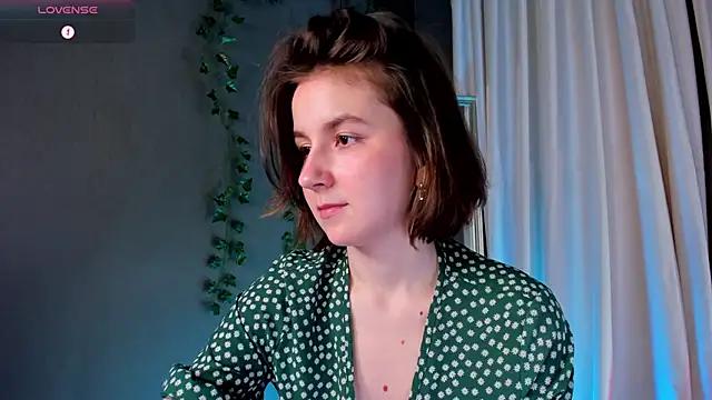 Snapshot of mind_game chatting on 12.07.24 mind game online show from 12.07.24